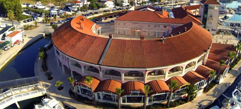 洛哥茨尼卡弗拉帕滨海度假村(Marina Frapa Resort Rogoznica)图片