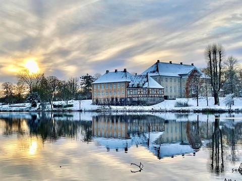 斯特丹内斯霍姆会议中心酒店