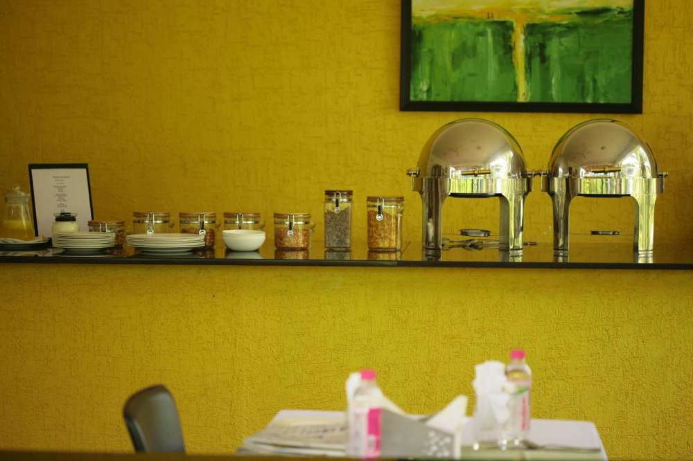 Justa Off MG Road Hotel Overview