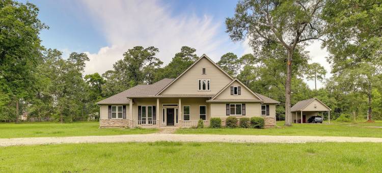 空气清新的代顿度假屋带露台+私人院子！(Airy Dayton Vacation Home w/ Deck + Private Yard!)图片