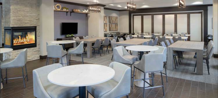 刘易斯顿路易斯顿-奥本欢朋酒店(Hampton Inn Lewiston/Auburn)图片