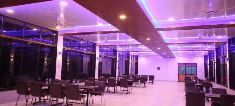 阿育王草坪及度假村(Ashoka Lawns and Resort)图片