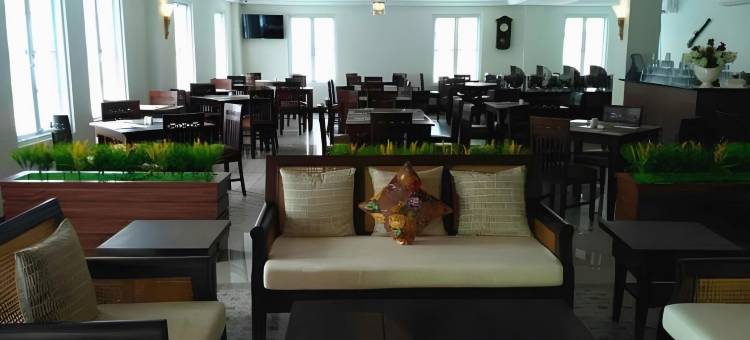 勒塞玛尔酒店-瑟朗(Le Semar Hotel Serang)图片