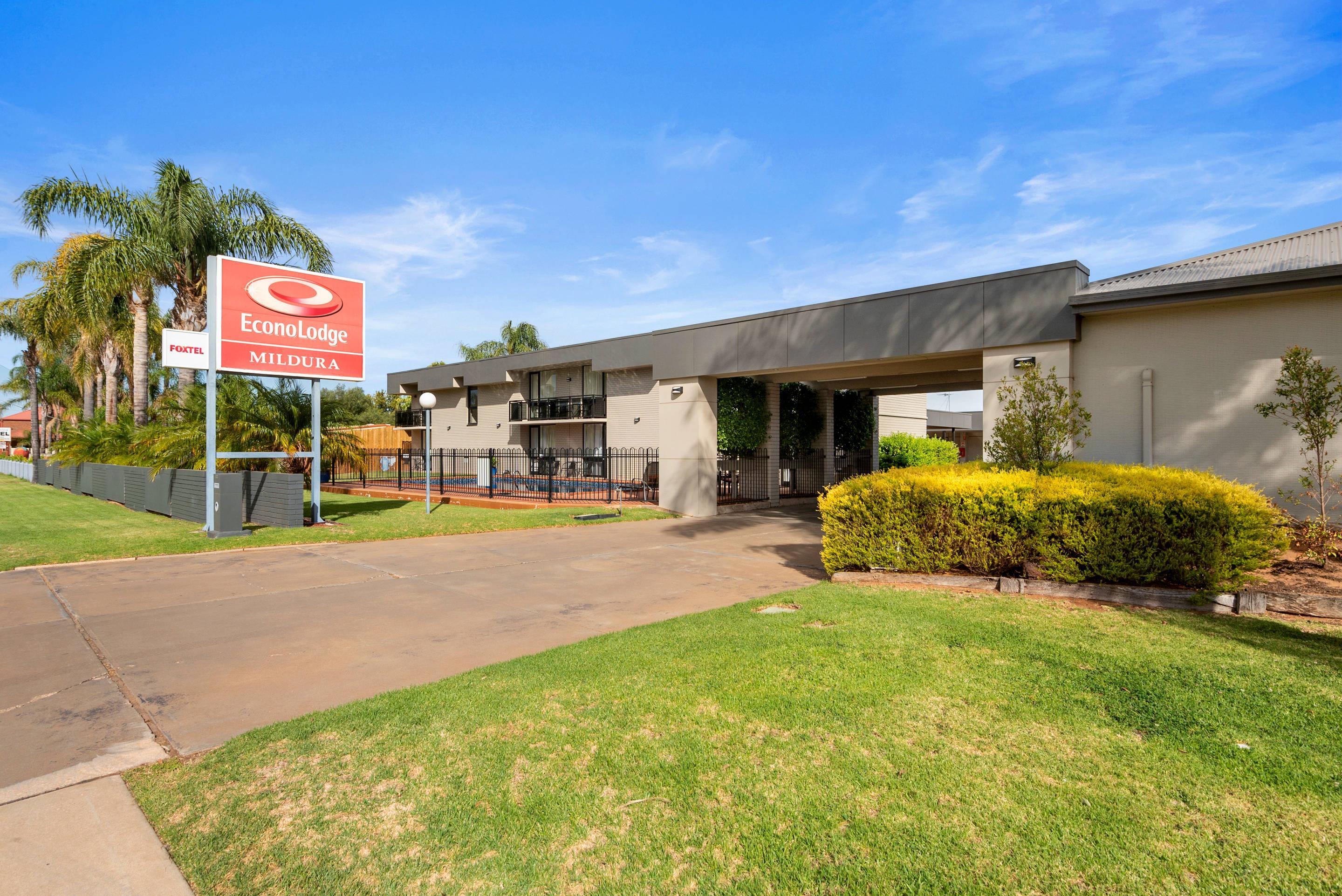 Econo Lodge Mildura Hotel Overview