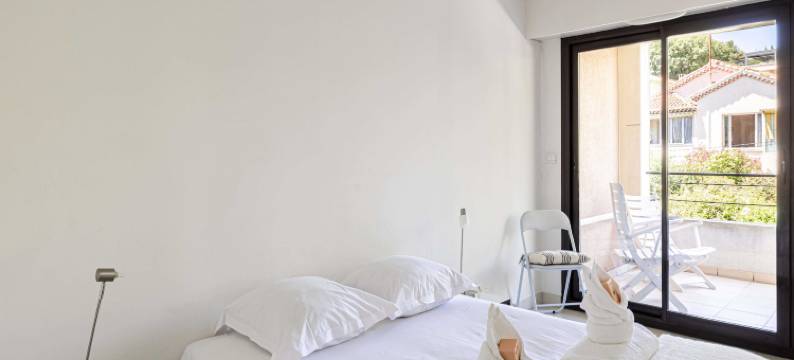 Charming 1 bedroom flat with balcony/pool - Cannes图片