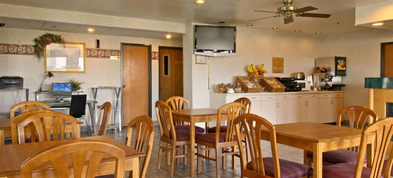 塔斯科拉呗盟套房酒店(Baymont by Wyndham Tuscola)图片