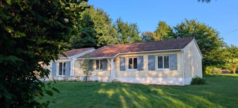 Charming Apartment in Serene French Setting图片