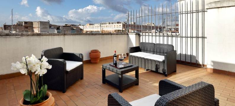 伊克斯宫殿国际酒店(Exe International Palace)图片