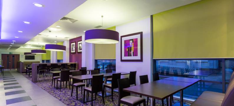 Holiday Inn Express 哈洛(Holiday Inn Express HARLOW by IHG)图片