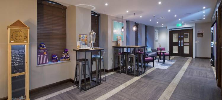 优品迎伦敦法灵顿(史密斯菲尔德)酒店(Premier Inn London Farringdon (Smithfield) hotel)图片