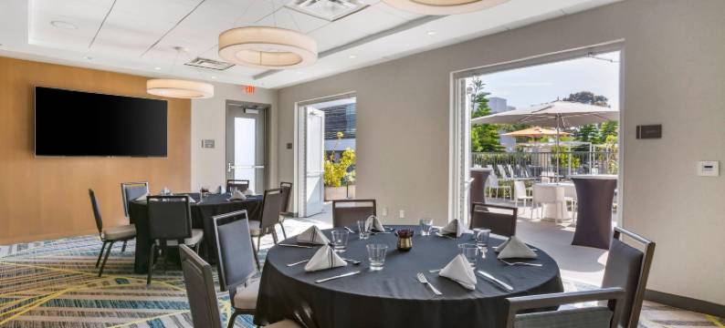 洛杉矶国际机场坎布里亚酒店(Cambria Hotel LAX)图片