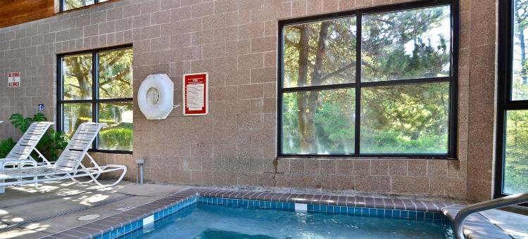 Best Western Plus Agate Beach Inn图片