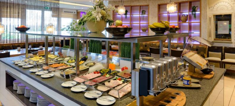 艾格今根瑞享酒店(Mövenpick Hotel Egerkingen)图片