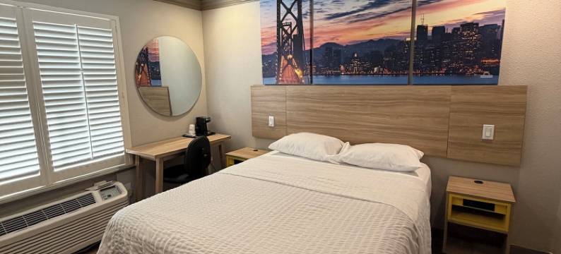 南旧金山/奥伊斯特角机场戴斯酒店(Days Inn by Wyndham San Francisco S/Oyster Point Airport)图片