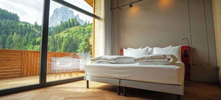 拉坦布拉酒店旅馆(La Tambra Hotel Lodge)图片