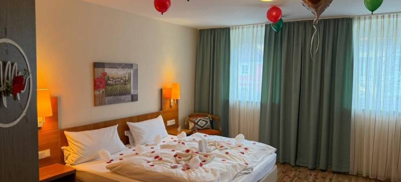 祖姆基斯和巴姆餐厅酒店(Hotel-Restaurant Zum Kirschbaum)图片