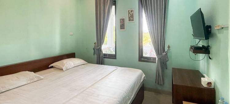 巴利盖Toba隆班布尔布尔海滩红多兹酒店(RedDoorz near Pantai Lumban Bul Bul Balige Toba)图片