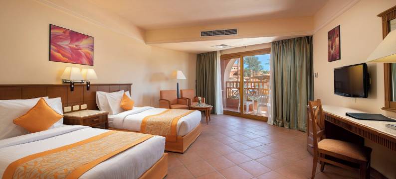 查米利翁花园水上乐园酒店(Charmillion Gardens Aquapark)图片