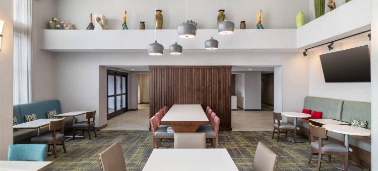 林肯东北I 80号欢朋套房酒店(Hampton Inn & Suites Lincoln Northeast/I-80)图片
