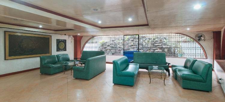 奎松市红多兹公寓式酒店 @ 百老汇庭院(RedDoorz @ Broadway Court Apartelle Quezon City)图片