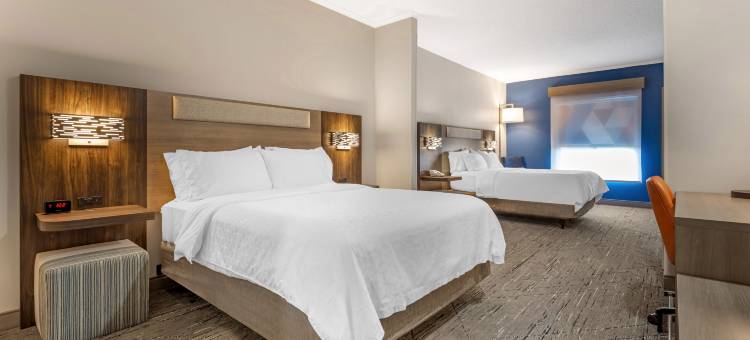 布瑞兹伍德智选假日酒店(Holiday Inn Express BREEZEWOOD by IHG)图片