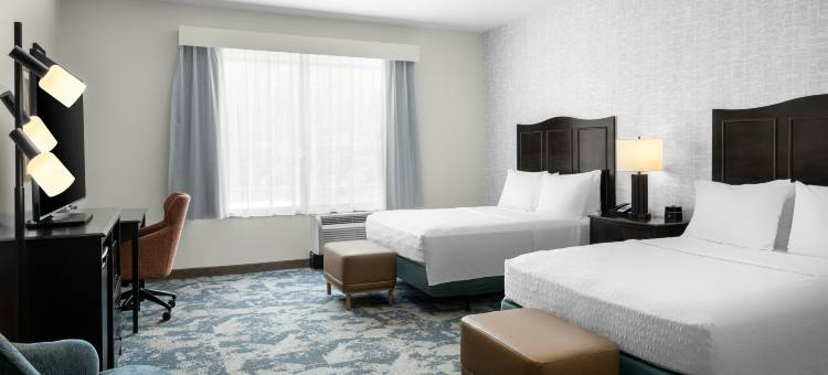 霍普希尔顿欢朋套房酒店(Hampton Inn & Suites Hope)图片