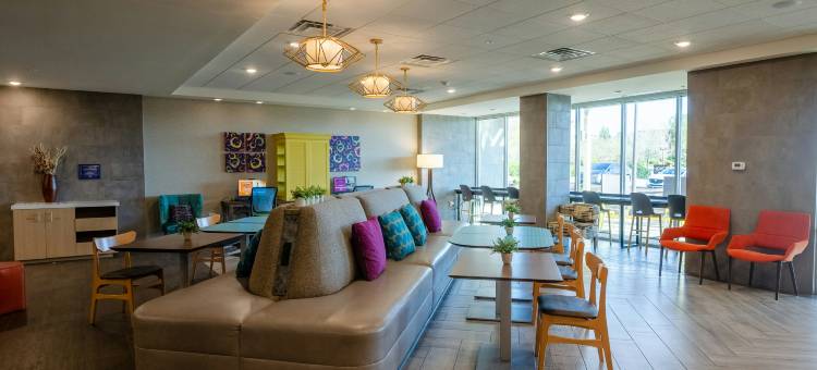 亚特兰大机场西希尔顿惠庭套房酒店(Home2 Suites by Hilton Atlanta Airport West)图片