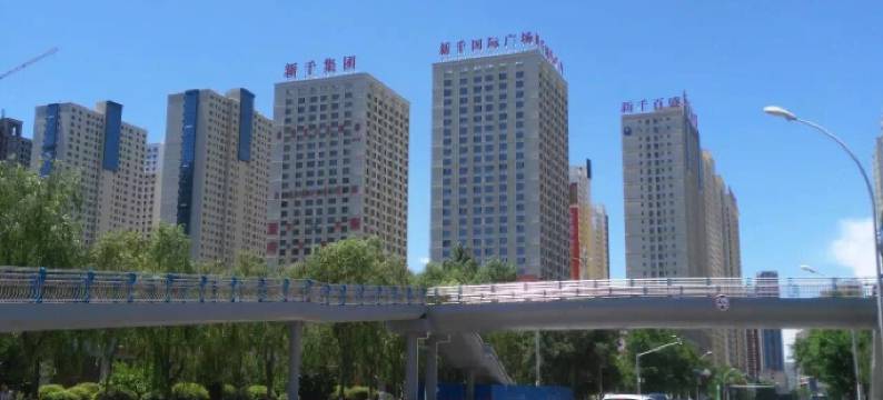 西宁圣泽酒店(新千王府井生活广场店)图片