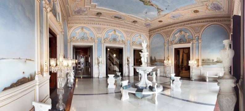 泰姬法拉克奴玛宫酒店(Taj Falaknuma Palace)图片