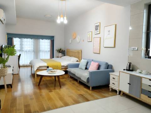 诗雅公寓(梅坂大道分店)