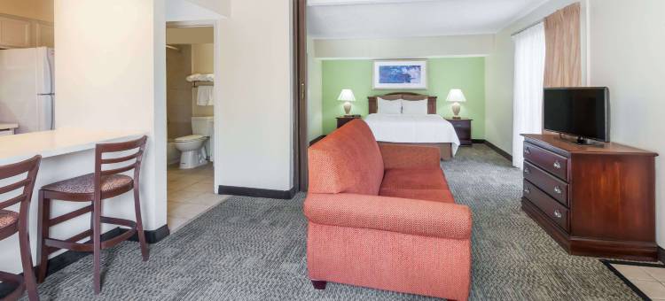 达拉斯爱田机场浩枫温德姆公寓(Hawthorn Extended Stay by Wyndham Dallas)图片