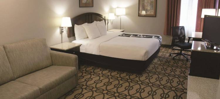 斯普林菲尔德南拉昆塔温德姆套房酒店(La Quinta Inn & Suites by Wyndham Springfield South)图片