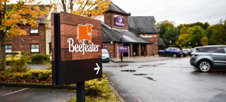 麦克尔斯菲尔德北普瑞米尔酒店(Premier Inn Macclesfield North)图片