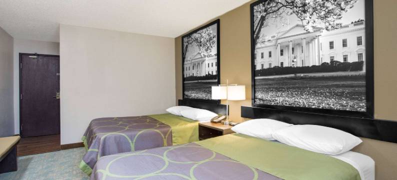 华尔道夫速8酒店(Super 8 by Wyndham Waldorf)图片