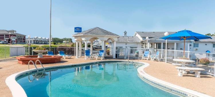 欧塞奇海滩呗盟套房酒店(Baymont by Wyndham Osage Beach)图片