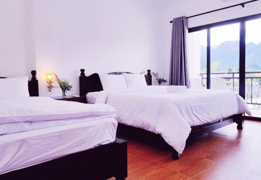 Simon Riverside Hotel Hotel Overview