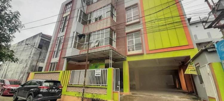 红多兹伊斯兰酒店@ 多加兰普拉姆卡(RedDoorz Syariah at Jalan Pramuka)图片