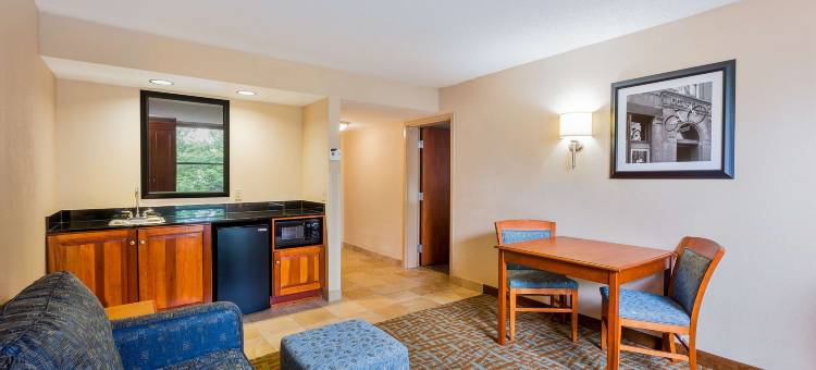 希尔顿欢朋酒店-亨德森维尔(Hampton Inn Hendersonville)图片