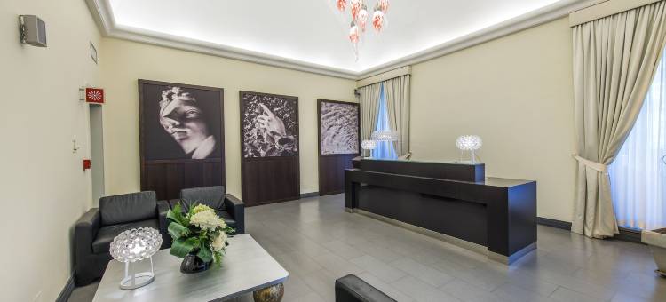 那不勒斯帕拉索卡拉乔洛酒店(Palazzo Caracciolo Naples)图片