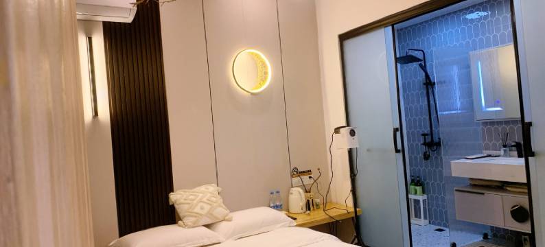 青屋风情民宿(漕河街分店)图片