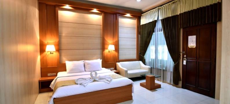 瑟当纱丽酒店(Hotel Sendang Sari)图片