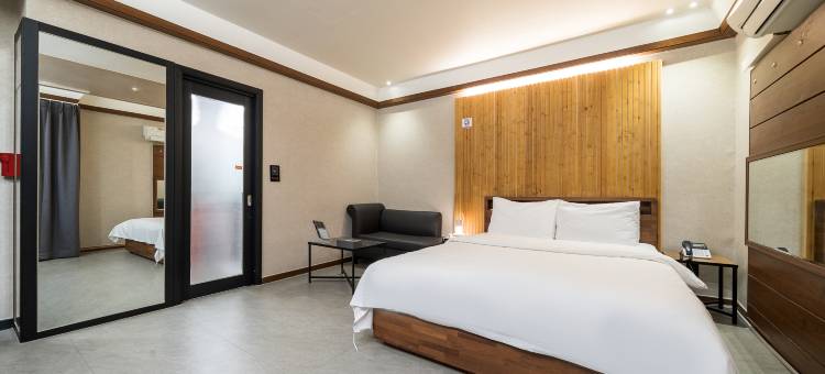龙仁新葛天空(SKY HOTEL)图片