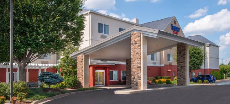 菲德里克万枫套房酒店(Fairfield Inn & Suites Frederick)图片