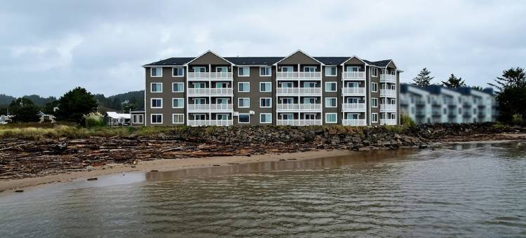 OYO林肯城西莱茨湾海滨酒店(Siletz Bay Beachfront Hotel by OYO Lincoln City)图片
