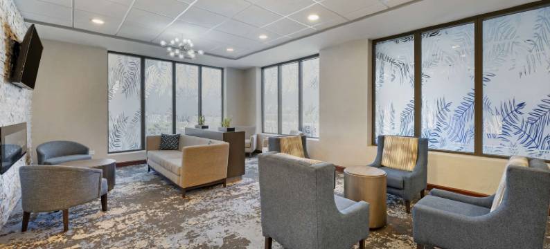 贝斯特韦斯特优质酒店南荷兰/芝加哥南区(Best Western Plus South Holland/Chicago Southland)图片