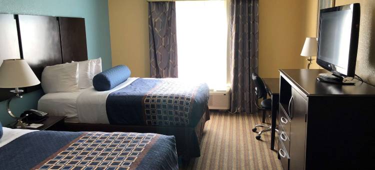 合恩湖古德曼贝斯特韦斯特优质套房酒店(Best Western Plus Goodman Inn  Suites)图片