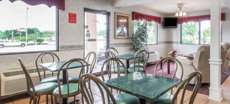 多森伊克诺旅馆(Econo Lodge)图片