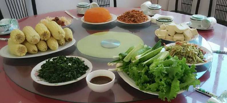 雾灵山老蔡农家院图片