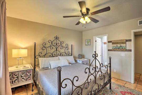 宁静的北图森卡西塔:驱车前往高尔夫球场!(Serene North Tucson Casita Drive to Golf Courses!)