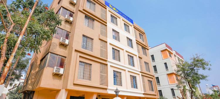 FabHotel 24 Baner - Nr Mcf Camp图片